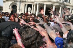 zombie walk mexico city